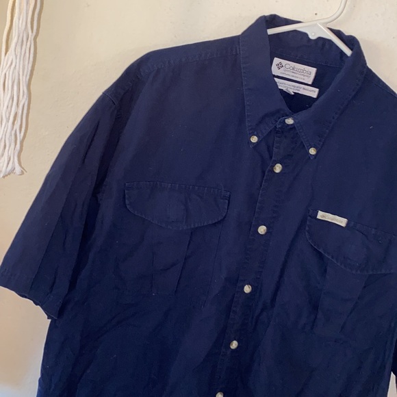 Columbia short sleeve button down - Picture 3 of 10